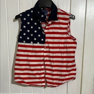 Just in time for Fourth of July! Women’s American Flag Sleeveless Shirt.size med